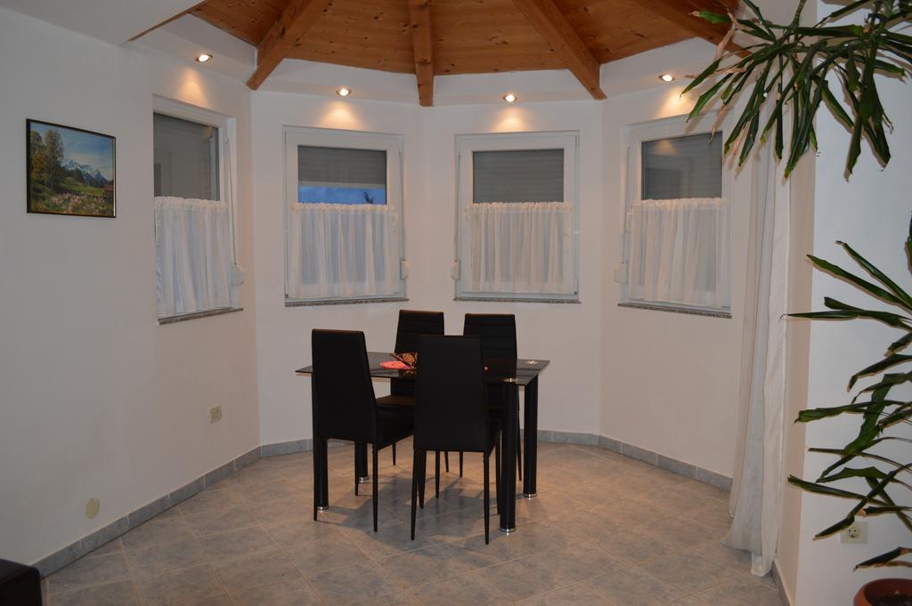 Apartment Ruzica Pula Habitación foto